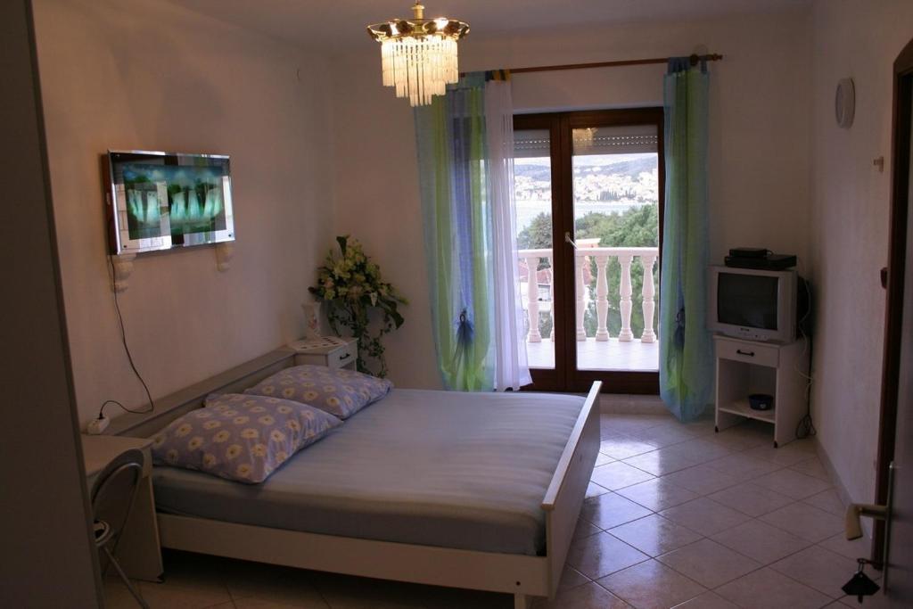 Villa Adriatic Trogir Oda fotoğraf