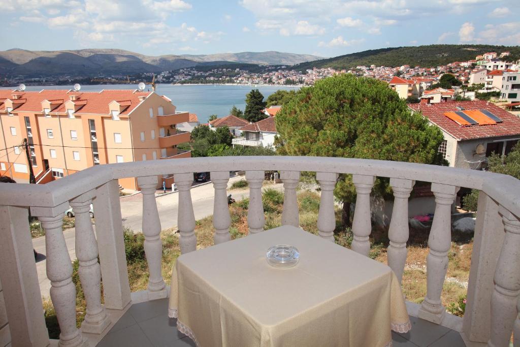 Villa Adriatic Trogir Oda fotoğraf